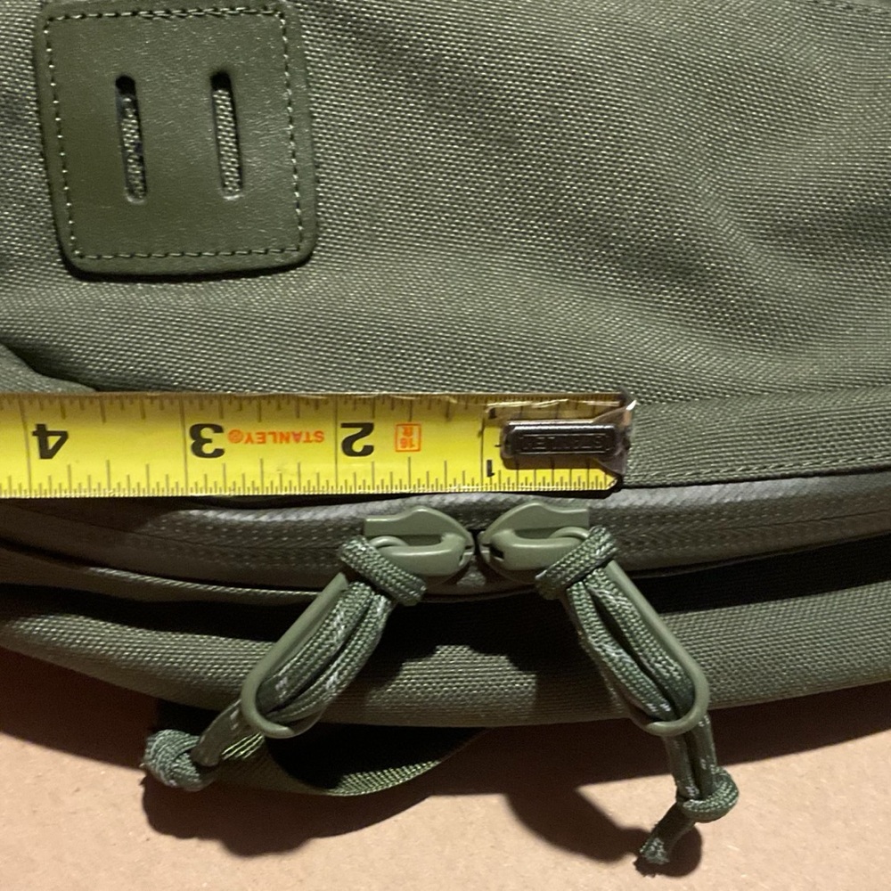 Topo Designs 20L Tech Daypack Olive - Picture 8 of 12